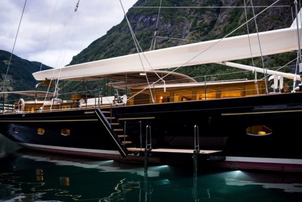 wisp yacht royal huisman