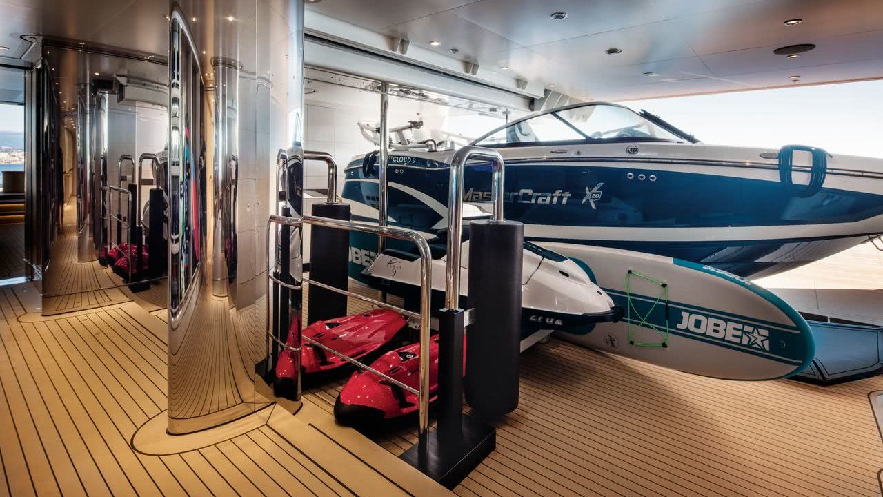 Odyssey Yacht CRN Interior