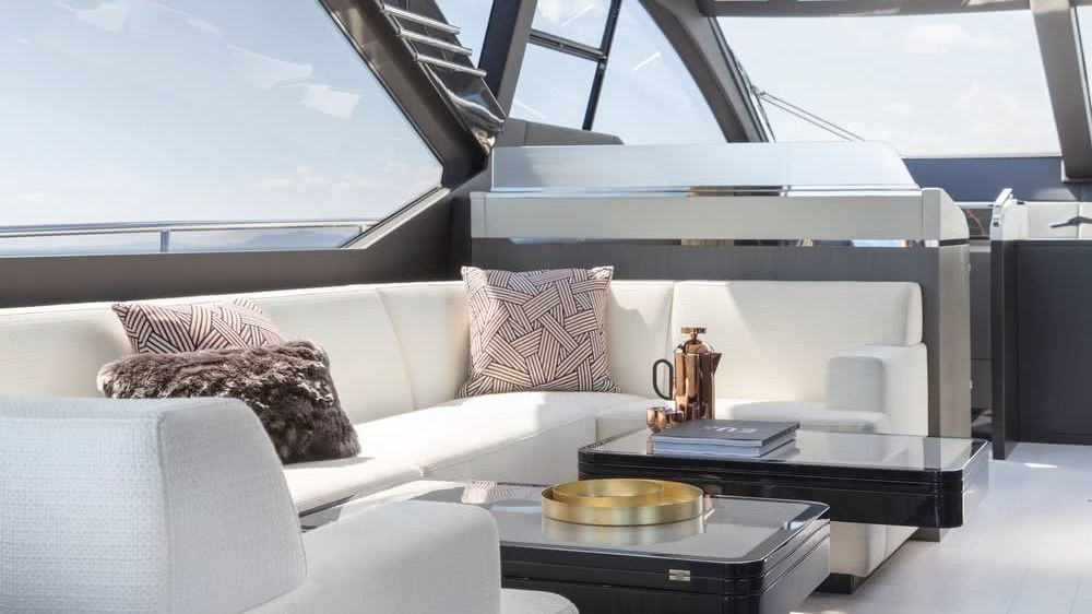 Azimut S7 Carbon Motor Yacht Interior