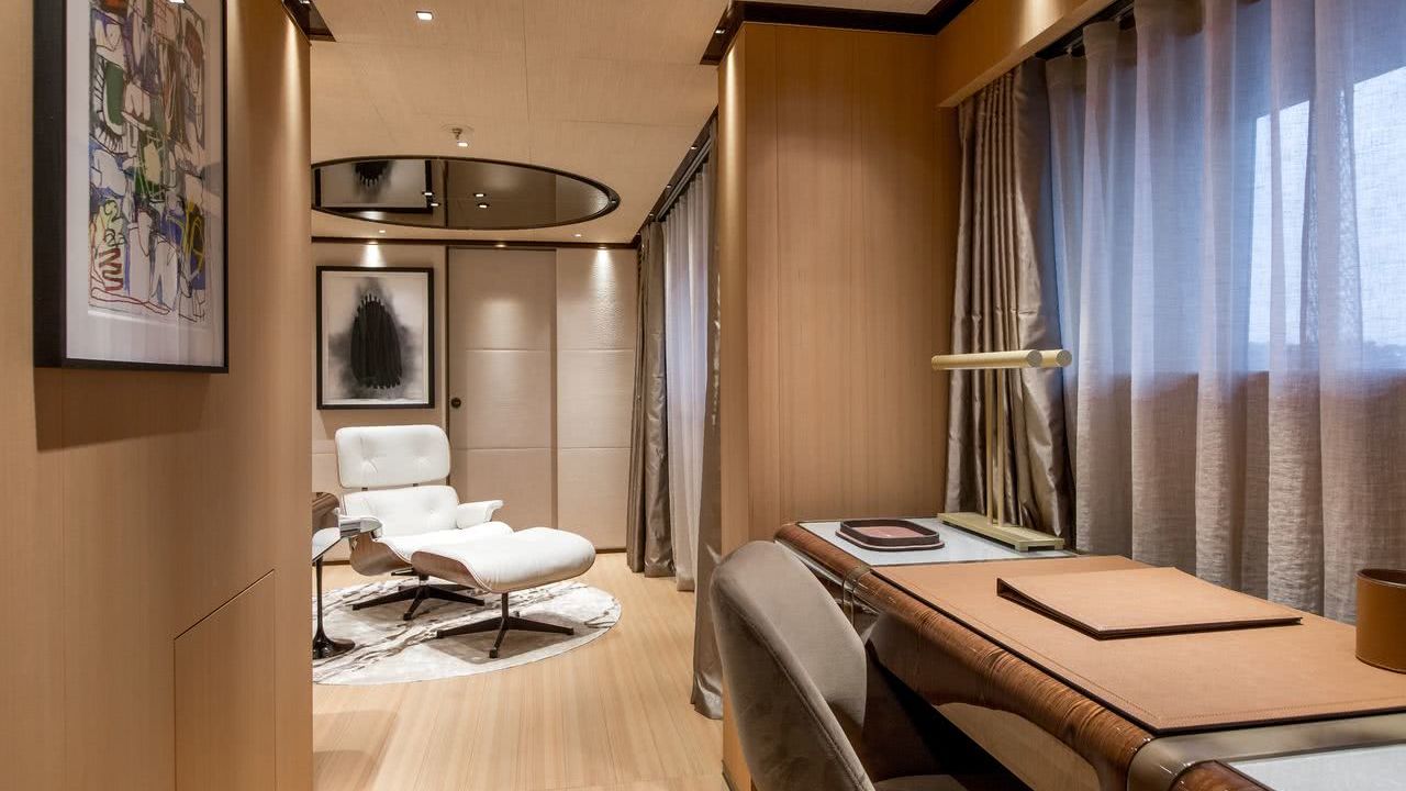 Vertige Yacht Interior Tankoa S501