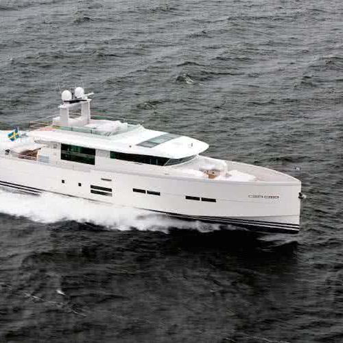 Delta 88 IPS Yacht