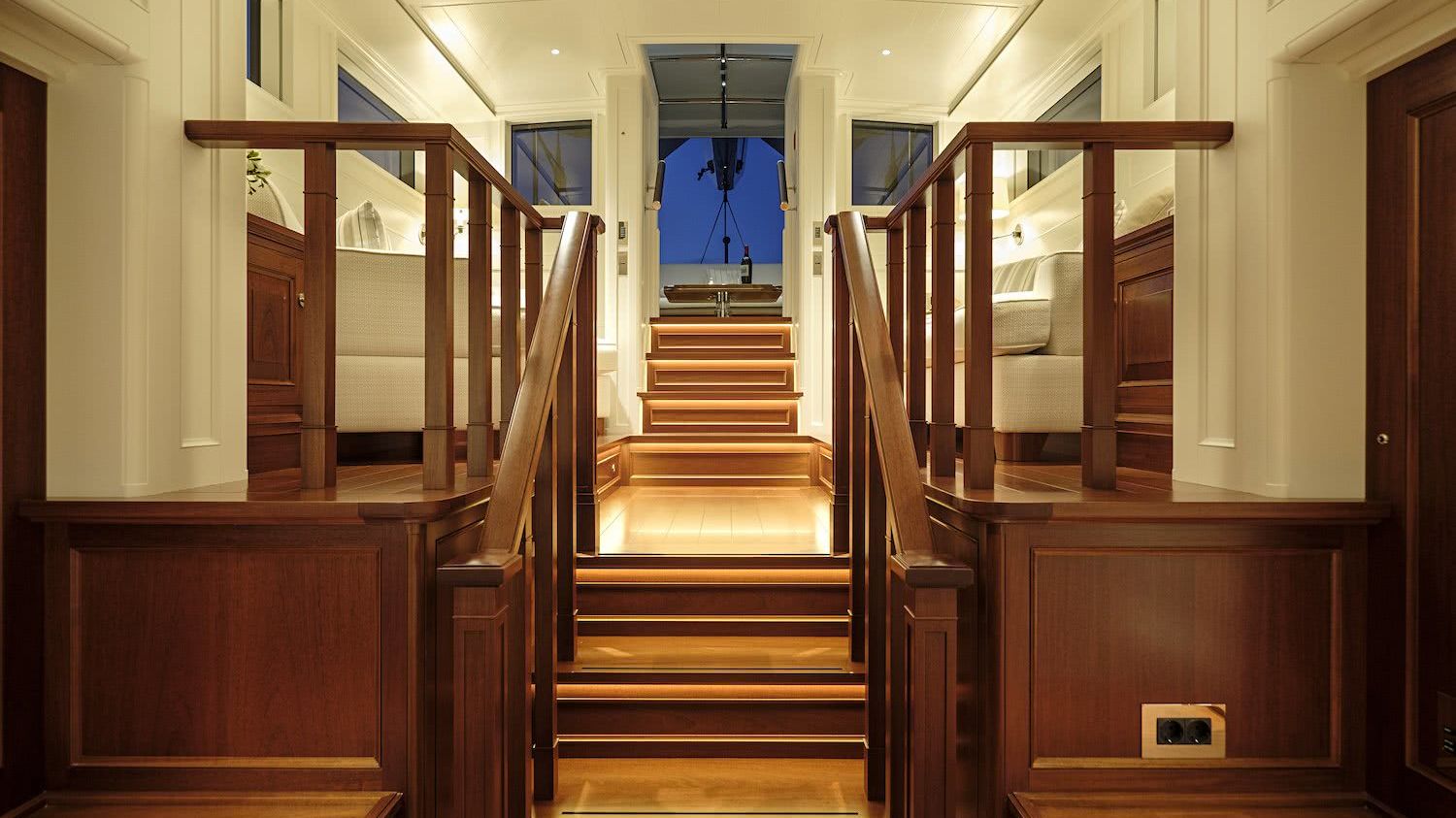 Sailing Yacht AQUARIUS Royal Huisman Owner Suite Mark Whiteley Design
