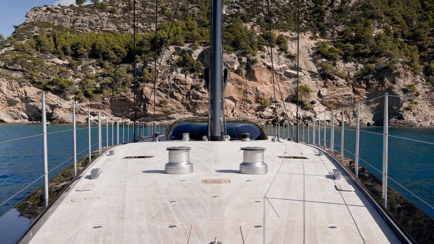 Yacht Ngoni Tender Garage