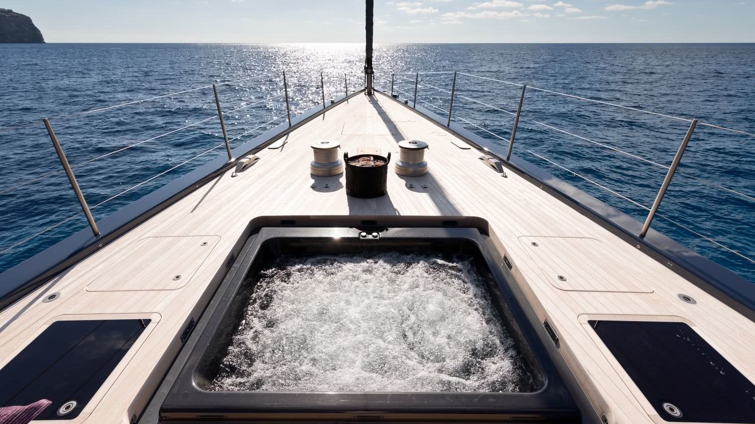 Pool Sailing Yacht Ngoni Royal Huisman