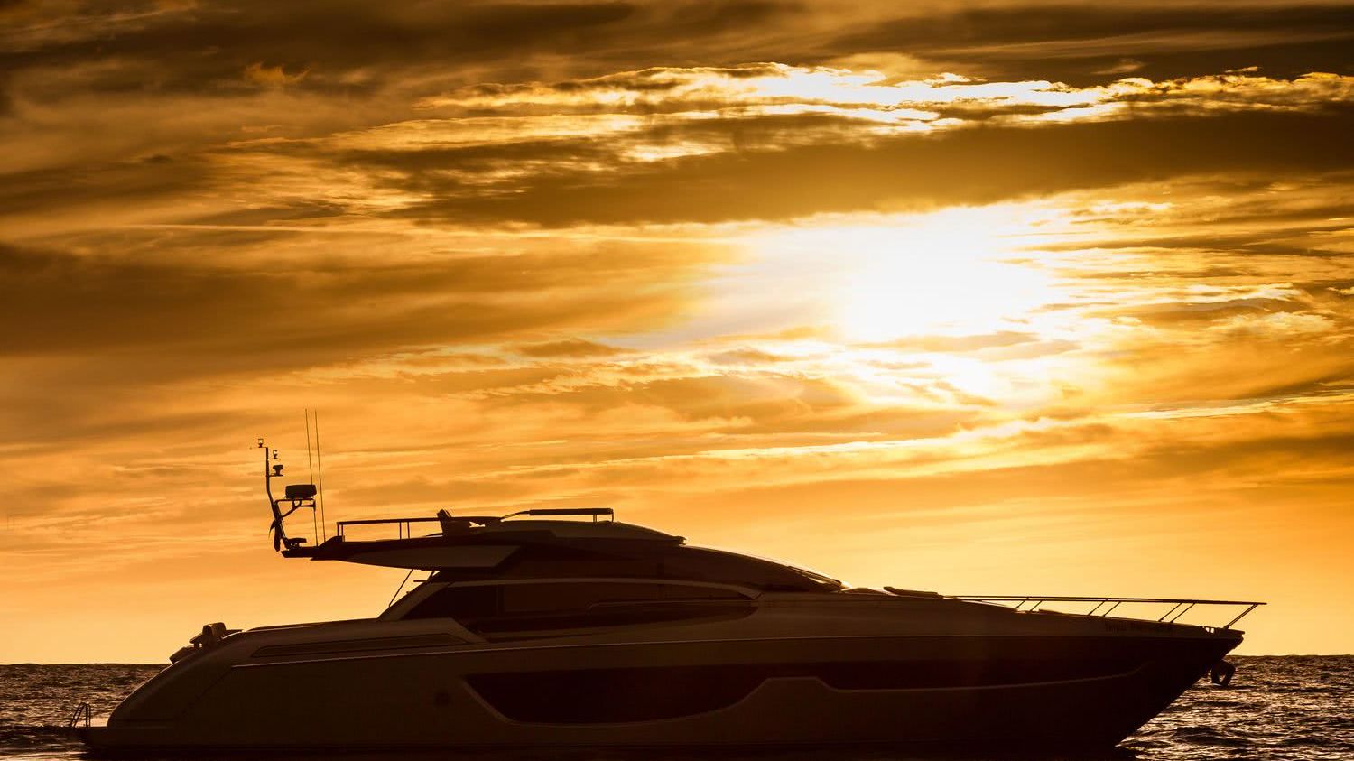 Riva 76 Perseo Motor Yacht
