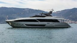 Riva 110 Dolcevita Motor Yacht