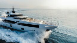 Majesty 100 Motor Yacht