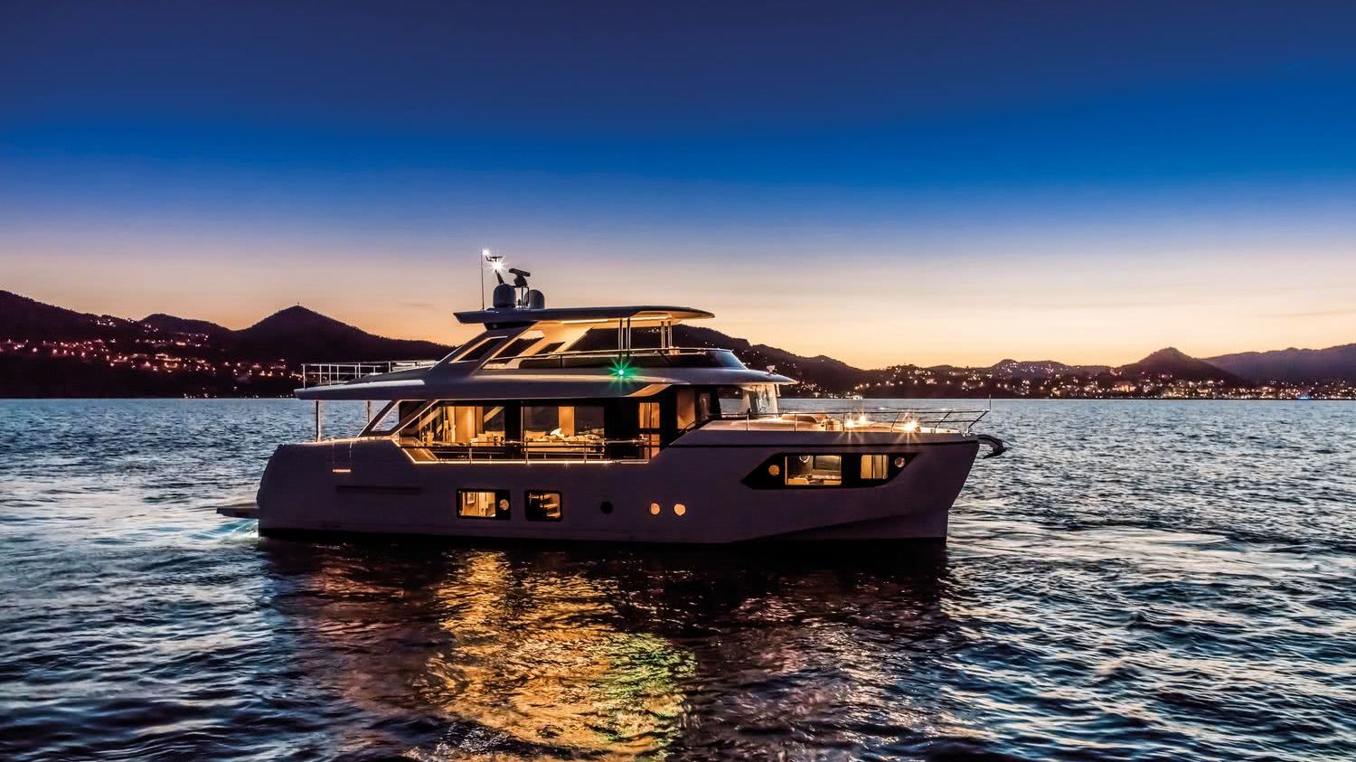 Navetta 73 Luxury Motor Yacht