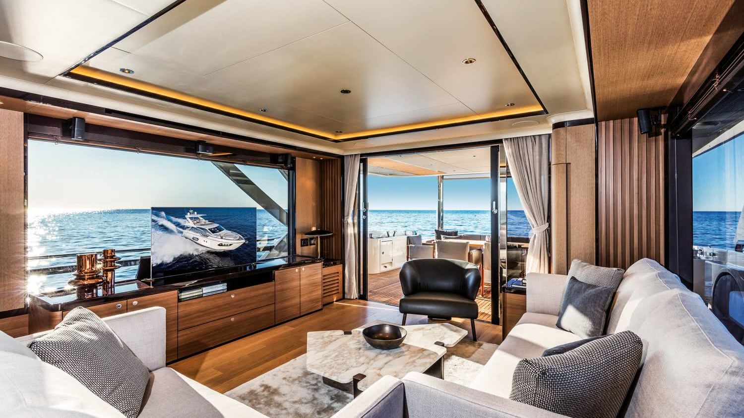 Navetta 73 Luxury Motor Yacht Interior