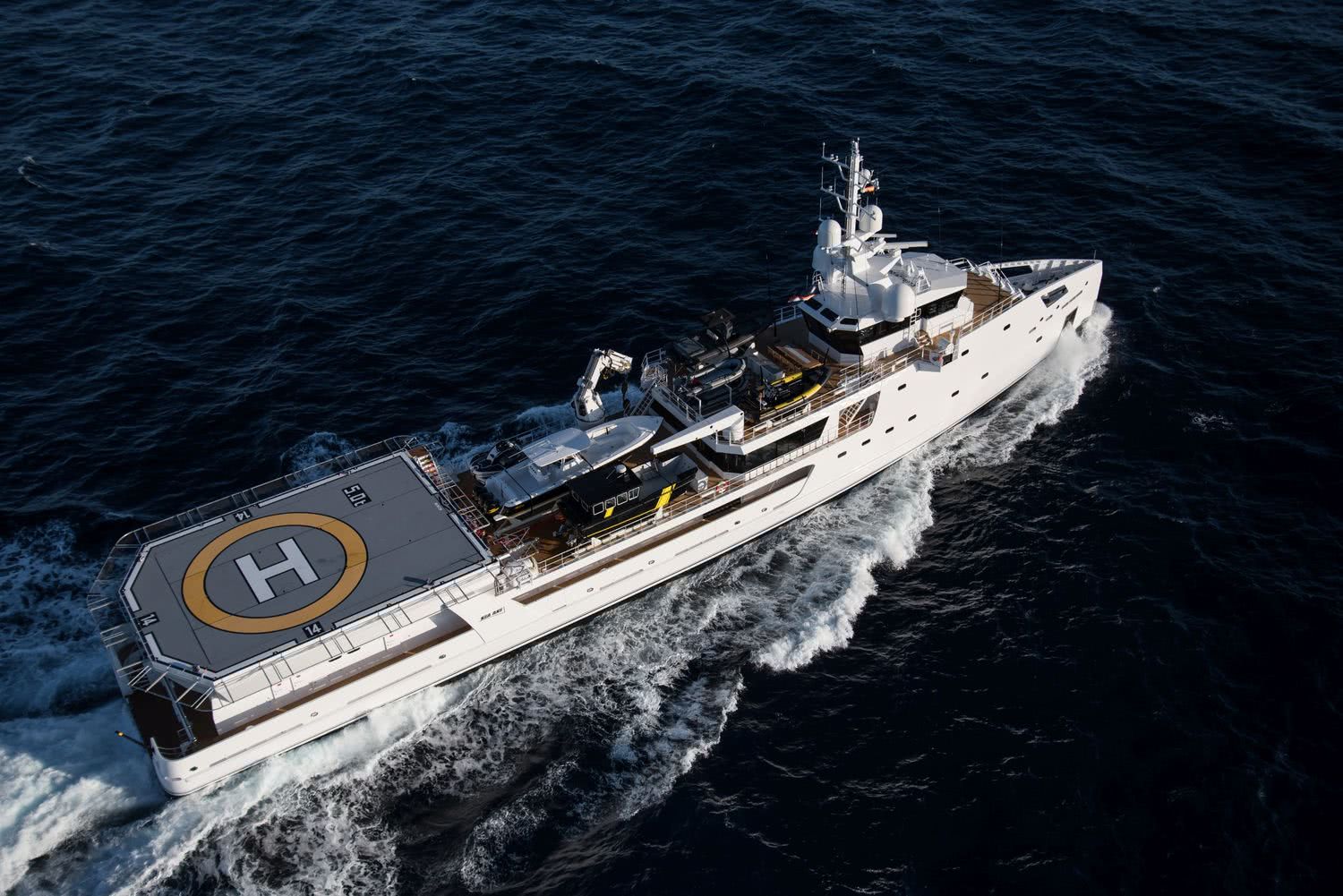 game changer support yacht