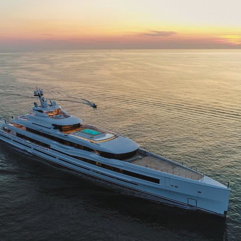 Benetti FB277 MY LANA Yacht