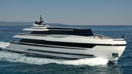 Extra 130 Motor Yacht