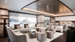 Dynamiq Global 330 Interior Explorer Yacht