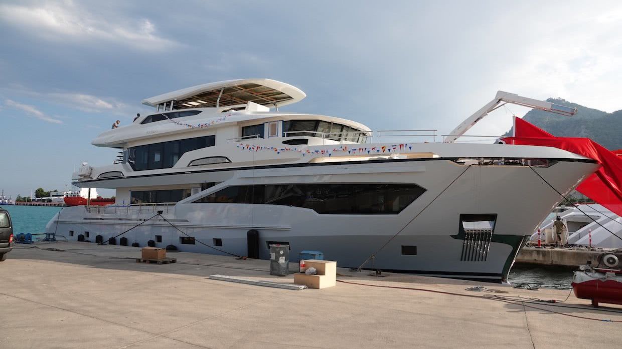 Kando 110 Motor Yacht