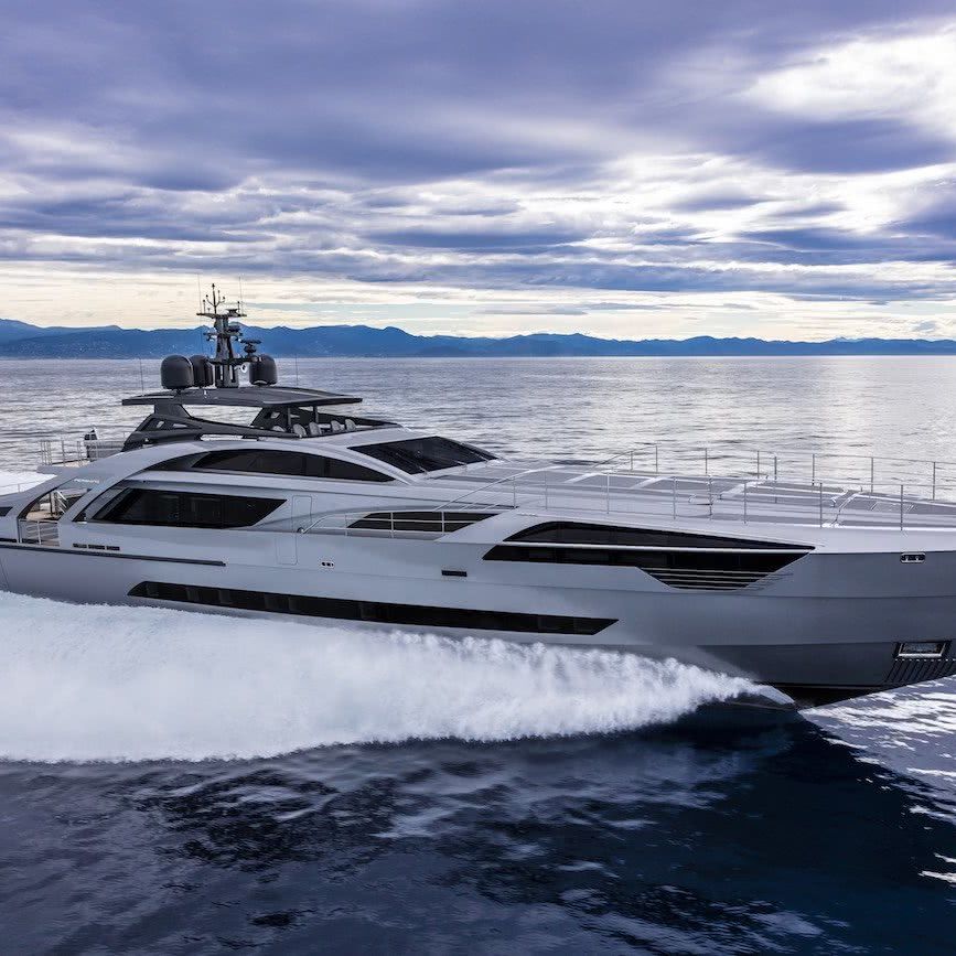 Pershing 140 Motor Yacht