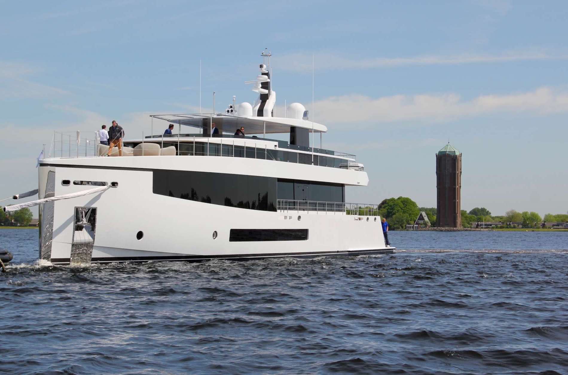 FEADSHIP Yachts • Inside the Dutch Yacht Builder's Biggest