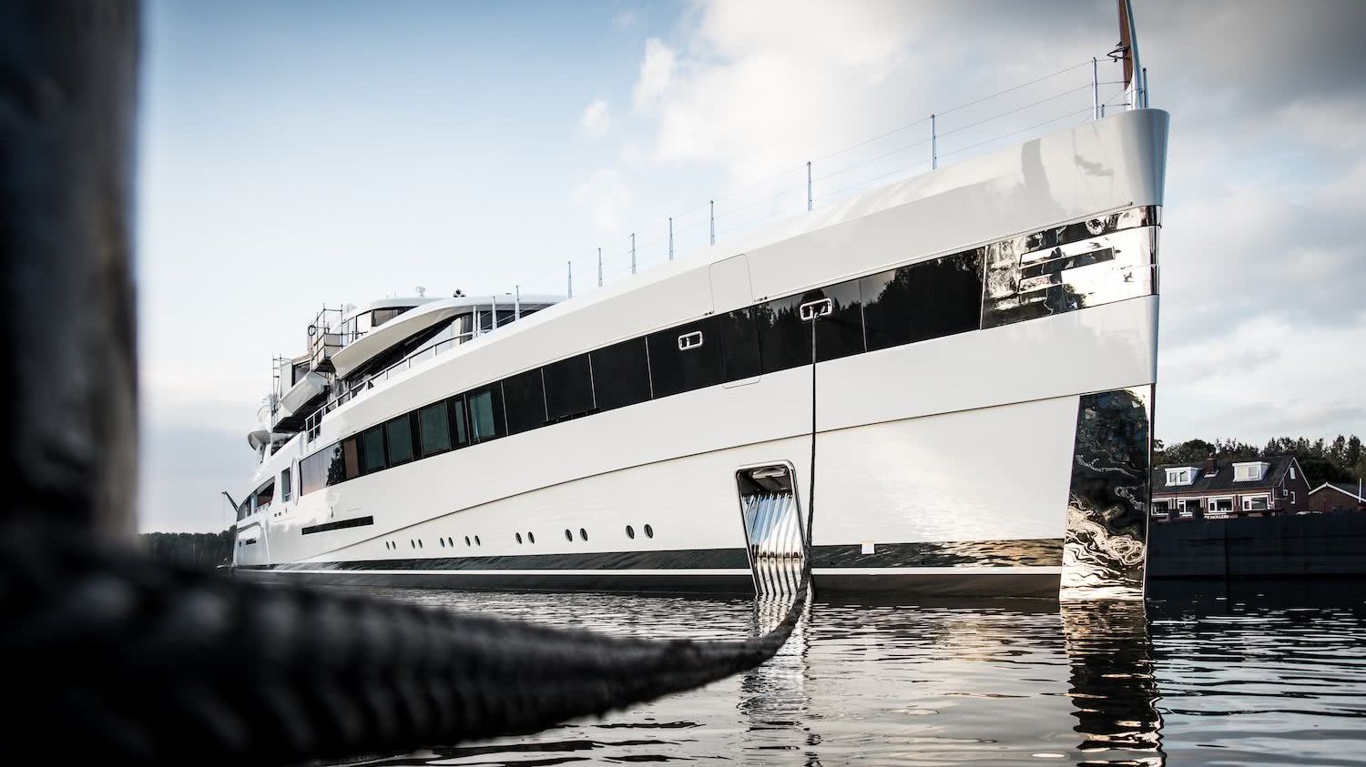 Lady S Motor Yacht Feadship