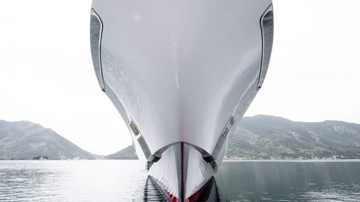 Galactica Super Nova Yacht Heesen