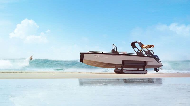 Iguana 29 Chain Drive Boat
