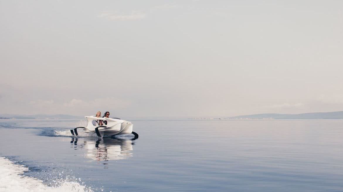 Quadrofoil Foiling Boat