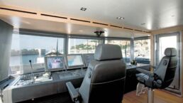 Exuma Yacht Wheelhouse