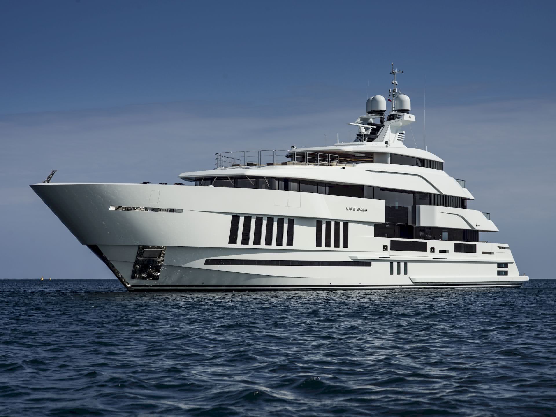 who owns yacht life saga