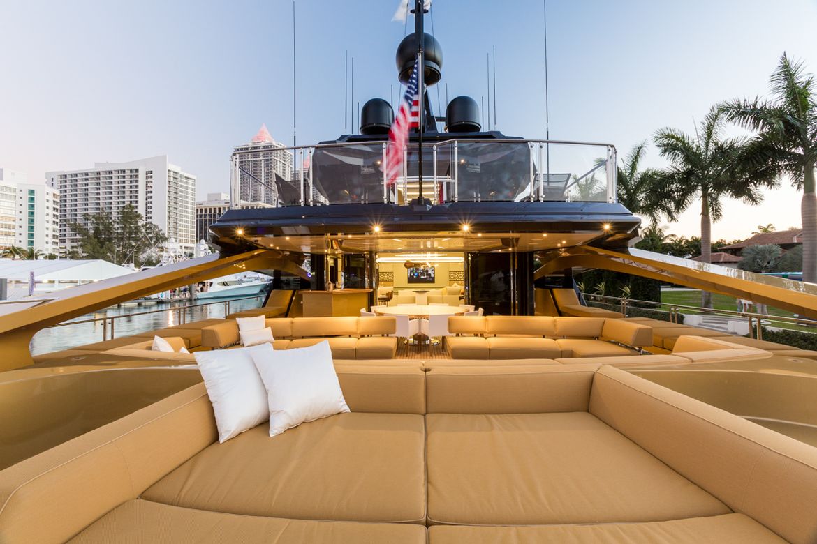 khalilah gold yacht