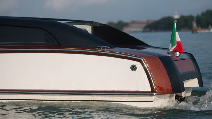 Thunder Venetian Water Taxi Nuvolari Lenard