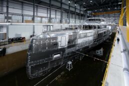 Setteesettanta Heesen Yachts. Large yacht under construction in shipyard